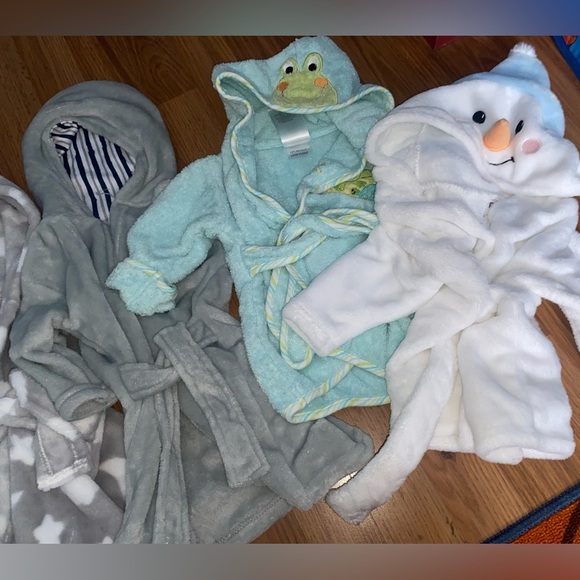 Baby bath robe bundle - Picture 2 of 4